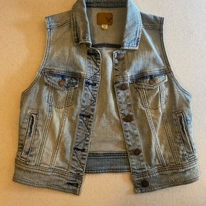 American eagle denim vest